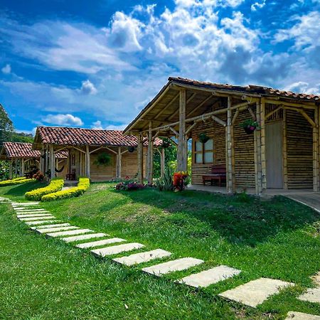 Hotel Campestre Campos Verdes Roldanillo Extérieur photo