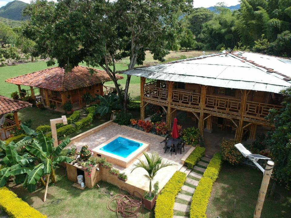 Hotel Campestre Campos Verdes Roldanillo Extérieur photo