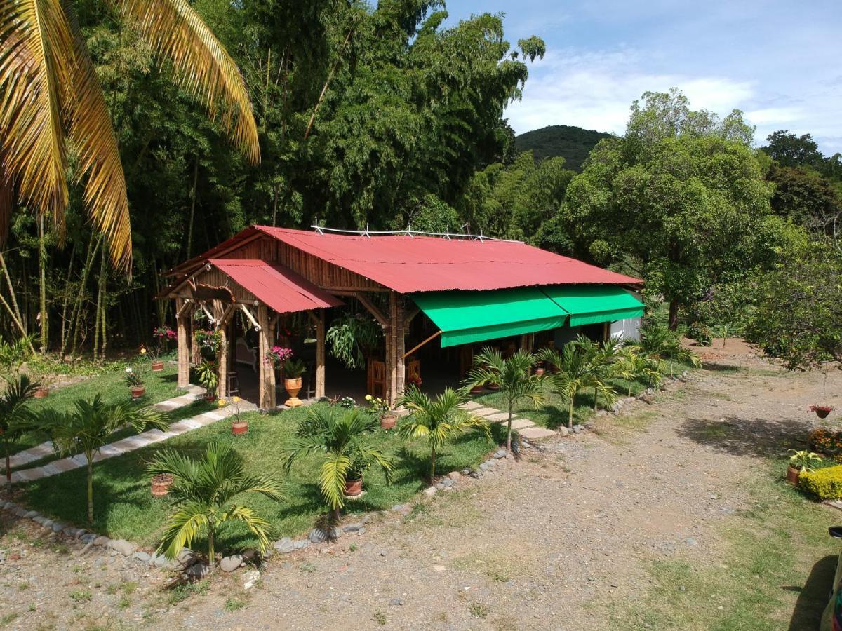 Hotel Campestre Campos Verdes Roldanillo Extérieur photo