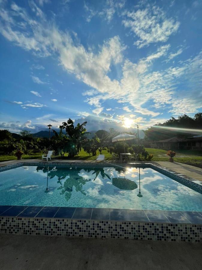 Hotel Campestre Campos Verdes Roldanillo Extérieur photo