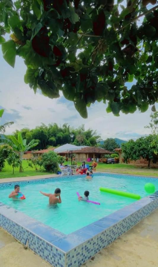 Hotel Campestre Campos Verdes Roldanillo Extérieur photo