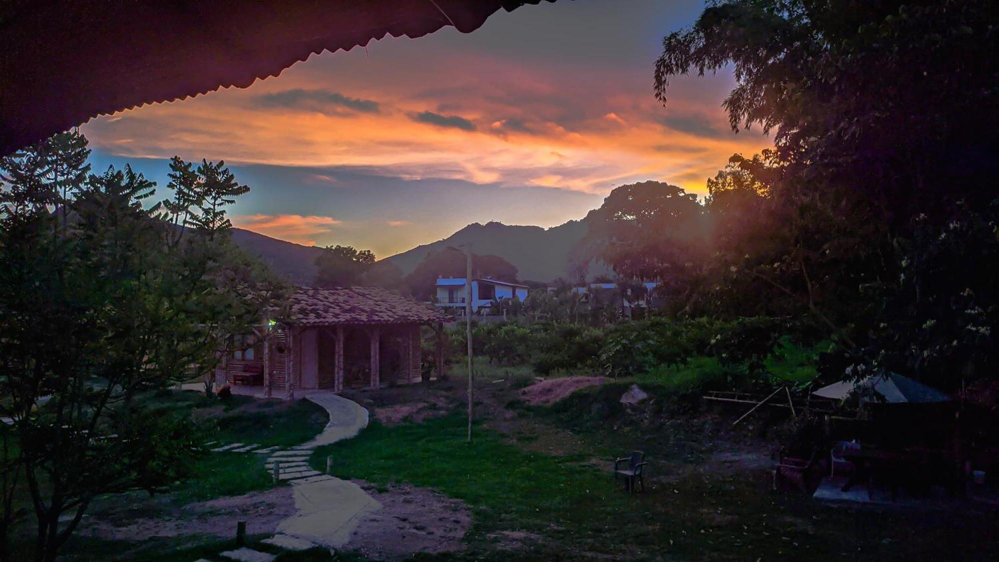 Hotel Campestre Campos Verdes Roldanillo Extérieur photo