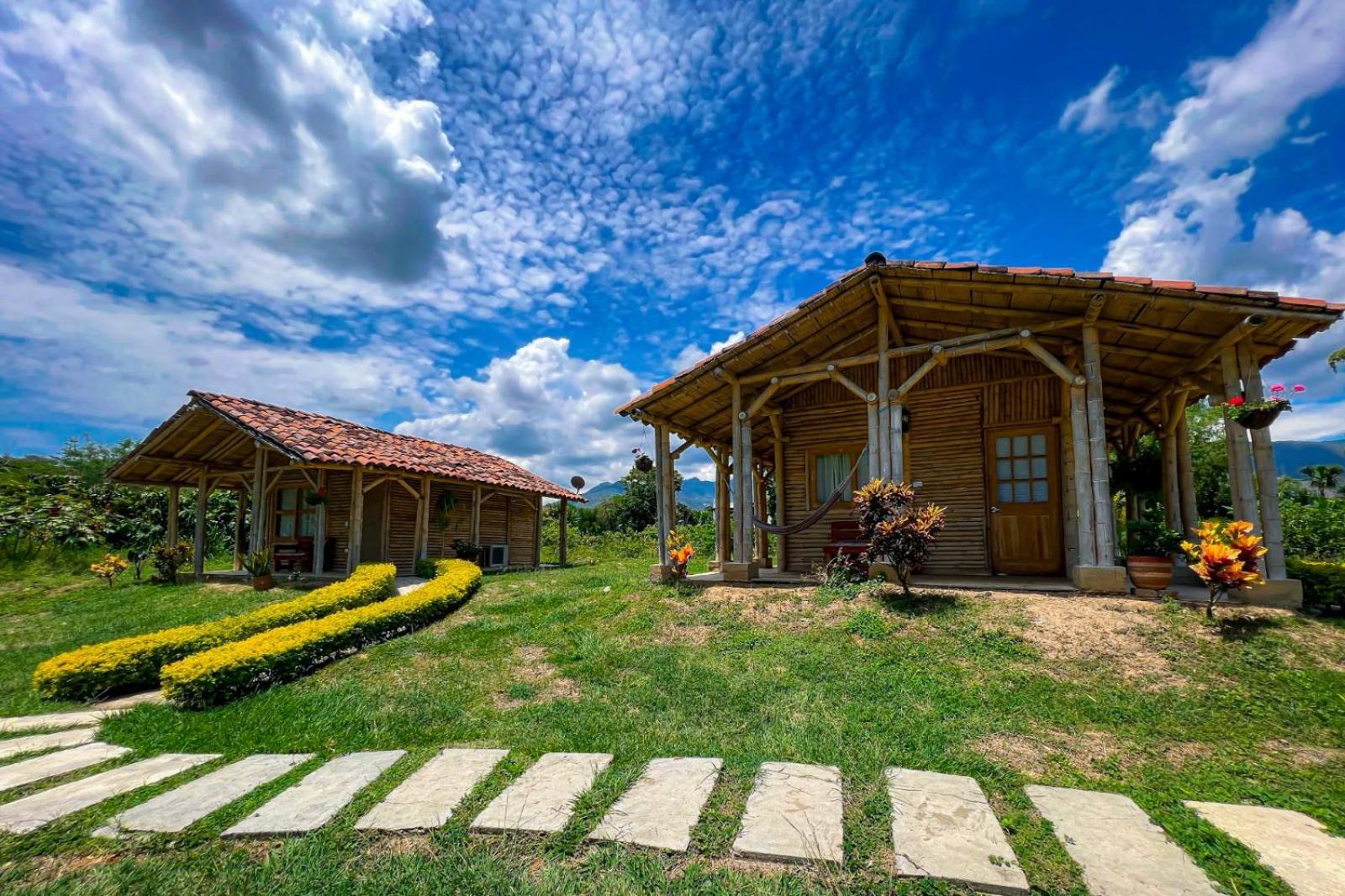 Hotel Campestre Campos Verdes Roldanillo Extérieur photo