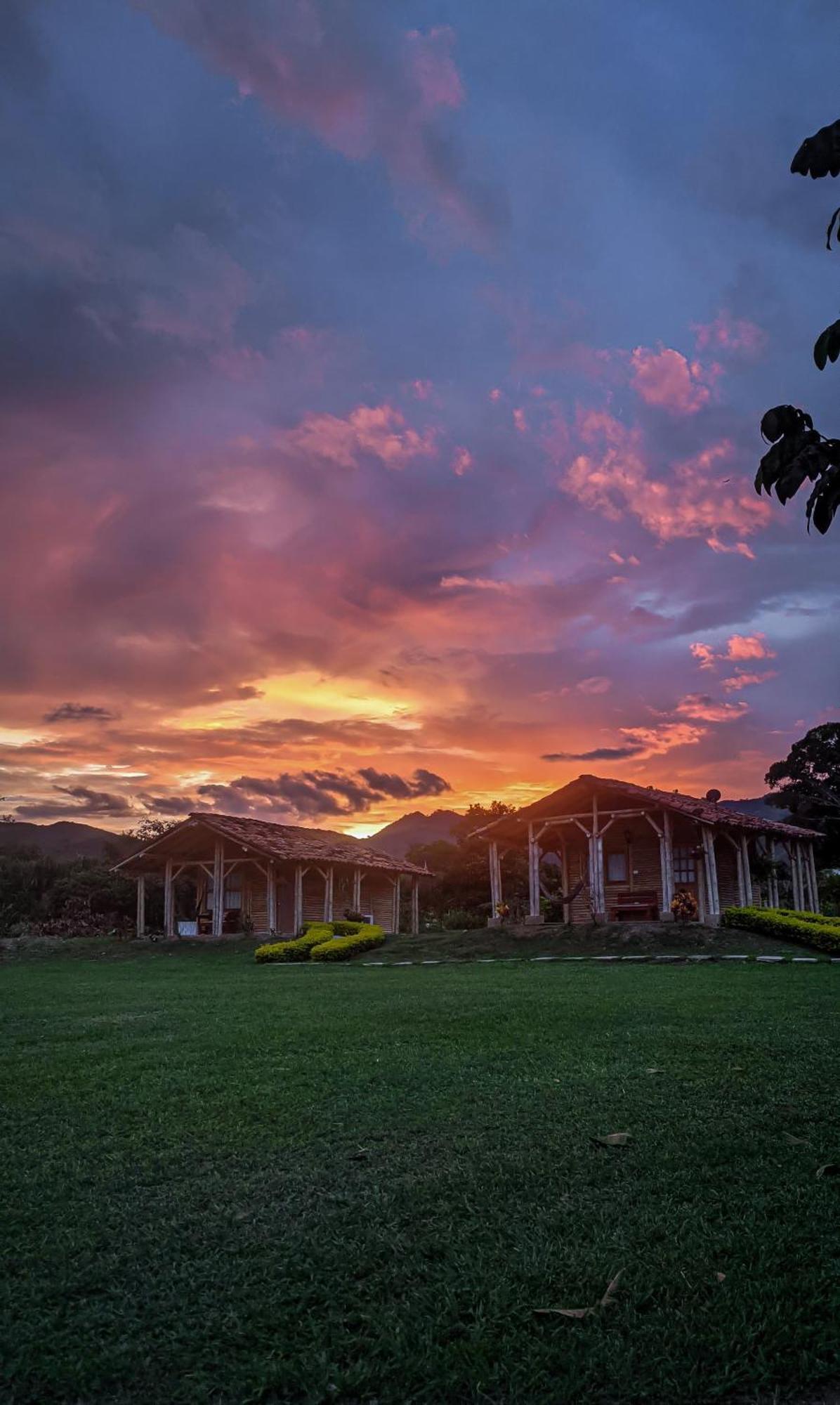 Hotel Campestre Campos Verdes Roldanillo Extérieur photo